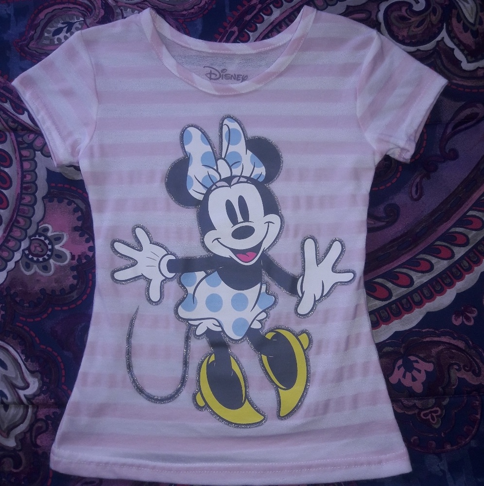 NWOT Minnie Mouse girls tshirt
